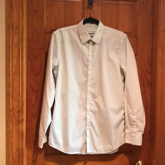 CALVIN KLEIN Non-iron Classic Fit Dress Shirt - Picture 4 of 8